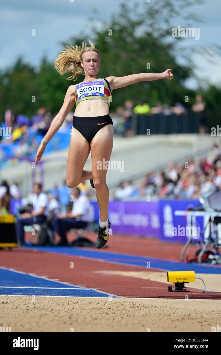 Birmingham. August 2025. Birmingham 3. August: SCOOT Georgina Team: Torbay AC bei der Novuna UK Leichtathletik Meisterschaft im Alexander Stadium, Birmingham Credit: PATRICK ANTHONISZ/Alamy Live News Stockfoto