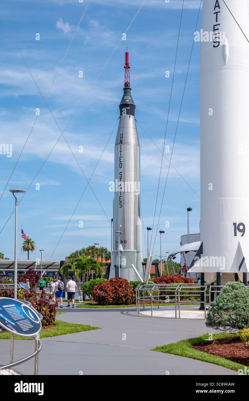 Merritt Island, Florida - 7. Juli 2025: Rocket Garden im Kennedy Space Center Stockfoto