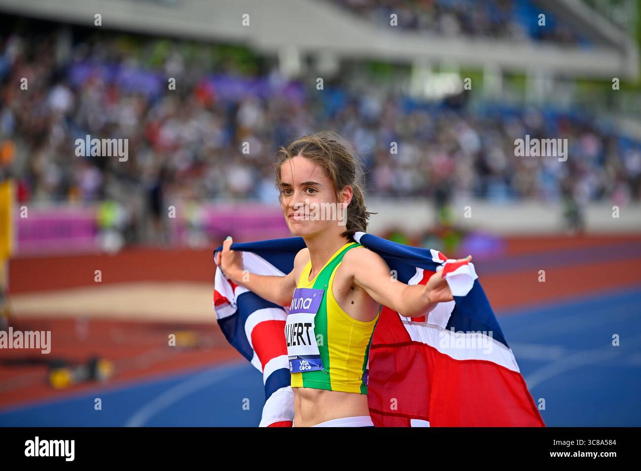 Birmingham. August 2025. Birmingham 3. August: Sarah Calvert gewinnt die Frauen 1500 m bei den Novuna UK Athletics Championships im Alexander Stadium, Birmingham Credit: PATRICK ANTHONISZ/Alamy Live News Stockfoto