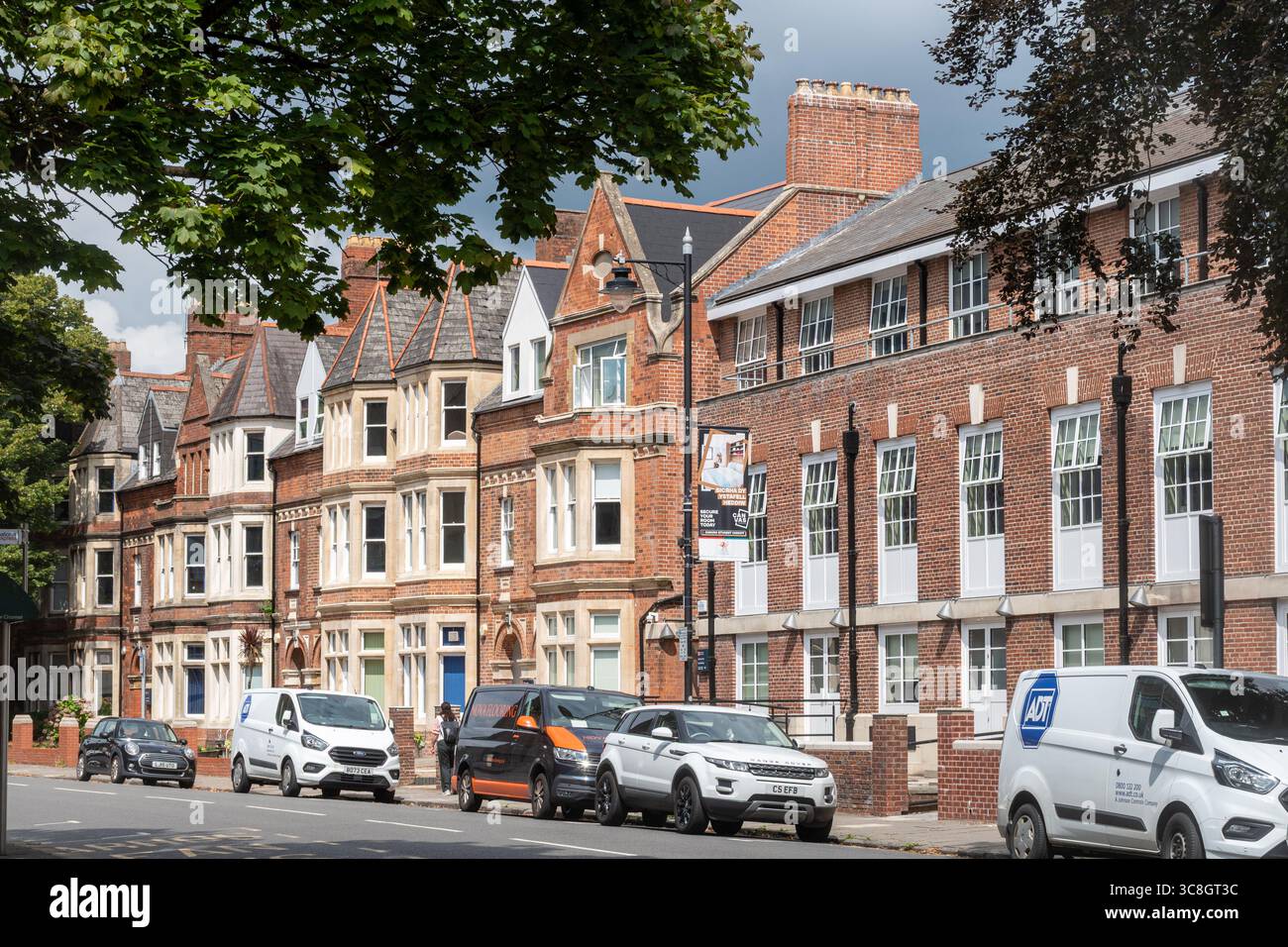 Gebäude der Cardiff University in Park Place, Cathays Park Campus, Cardiff City, South Wales, Großbritannien Stockfoto
