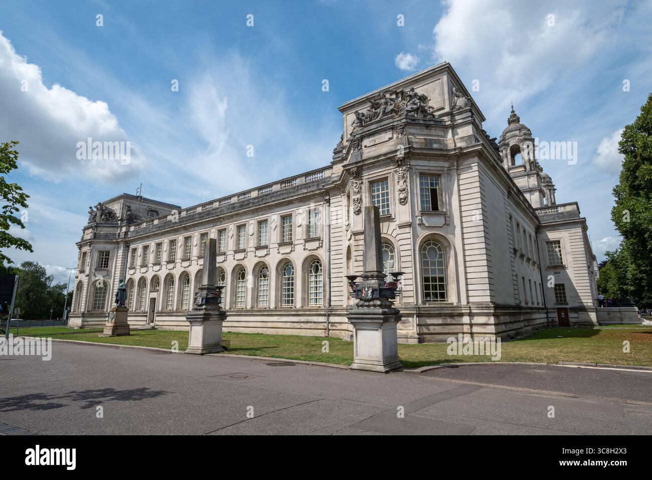 Cardiff Crown Court, ein historisches Gebäude im Cathays Park-Viertel in Cardiff City, South Wales, Großbritannien Stockfoto