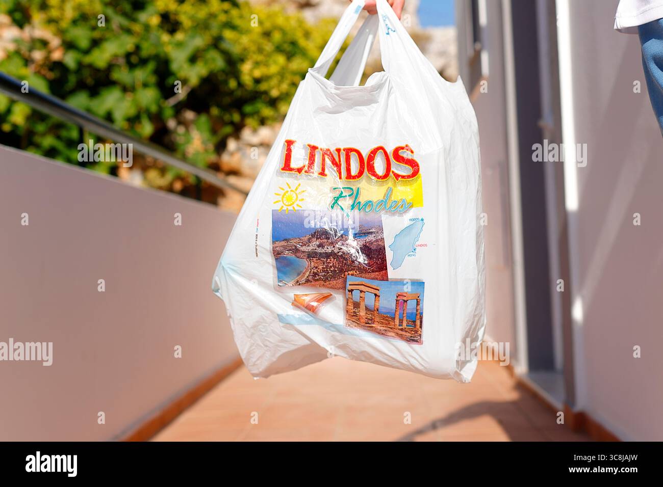 Lindos Souvenir Tragetasche auf der griechischen Insel Rhodos Stockfoto