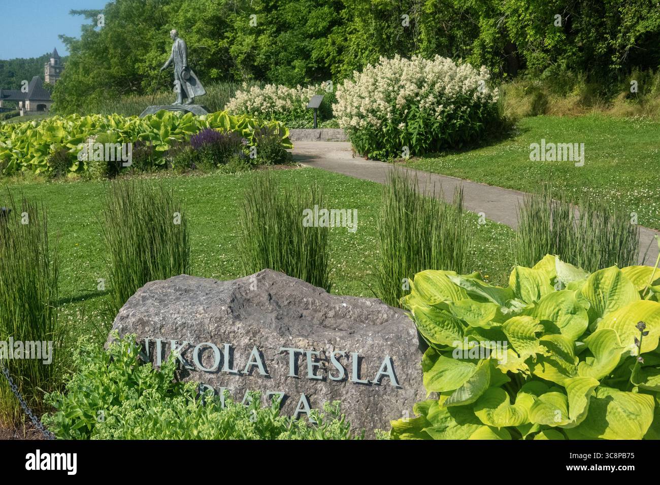 Nikola Tesla Monument im Queen Victoria Park Niagara Falls Canada Stockfoto