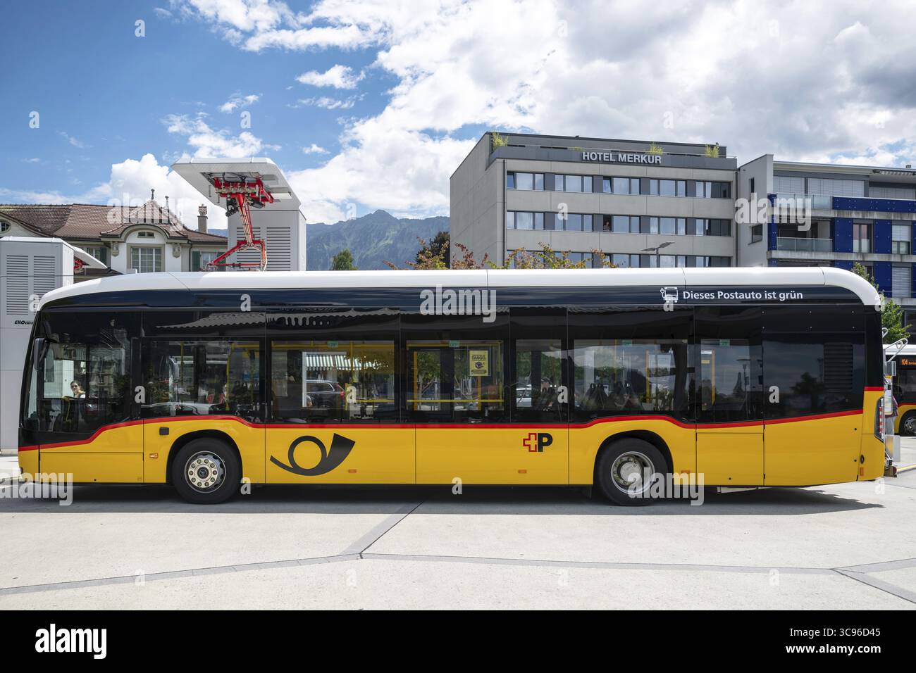 Postbus-Ladestation, Interlaken, Kanton Bern, Schweiz Stockfoto