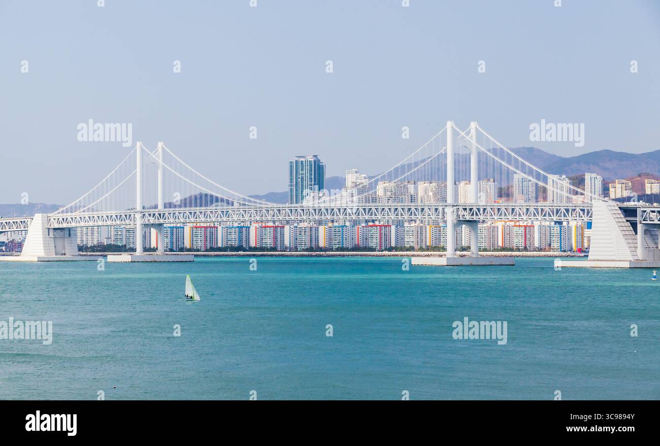 Busan Stadt, Republik Korea, Küstenstadt mit Gwangandaegyo oder Diamond Bridge Stockfoto