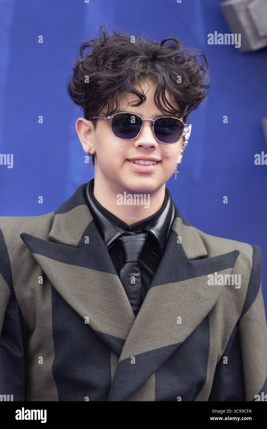 London, Großbritannien. 30. Juli 2025. Isaac Ordonez nimmt am 30. Juli 2025 an der Premiere der S2 Netflix TV-Serie in der Westminster Central Hall in London, England, Großbritannien Teil. Quelle: S.A.M./Alamy Live News Stockfoto