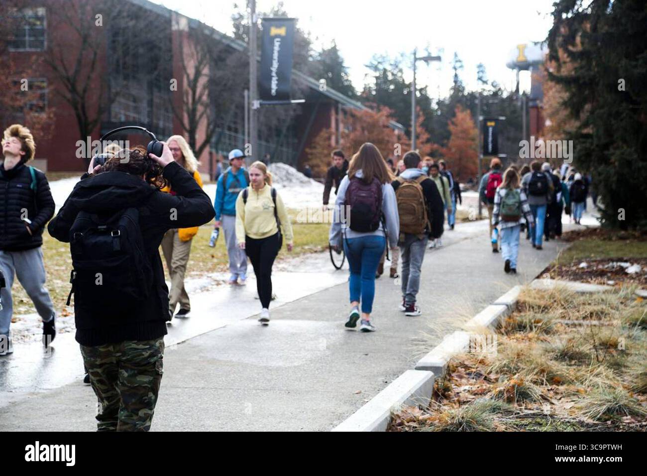 18. Januar 2023: Dan Foreman, der Senator des Staates Idaho, hat am Mittwoch, den 18. Januar 2023, ein Gesetz eingeführt, das ein Gesetz in Idaho aufheben würde, das den Verwaltungsräten des Colleges die Befugnis gibt, Regeln für Schusswaffen festzulegen. (Foto: © Angela Palermo/Idaho Statesman via ZUMA Press Wire) Stockfoto