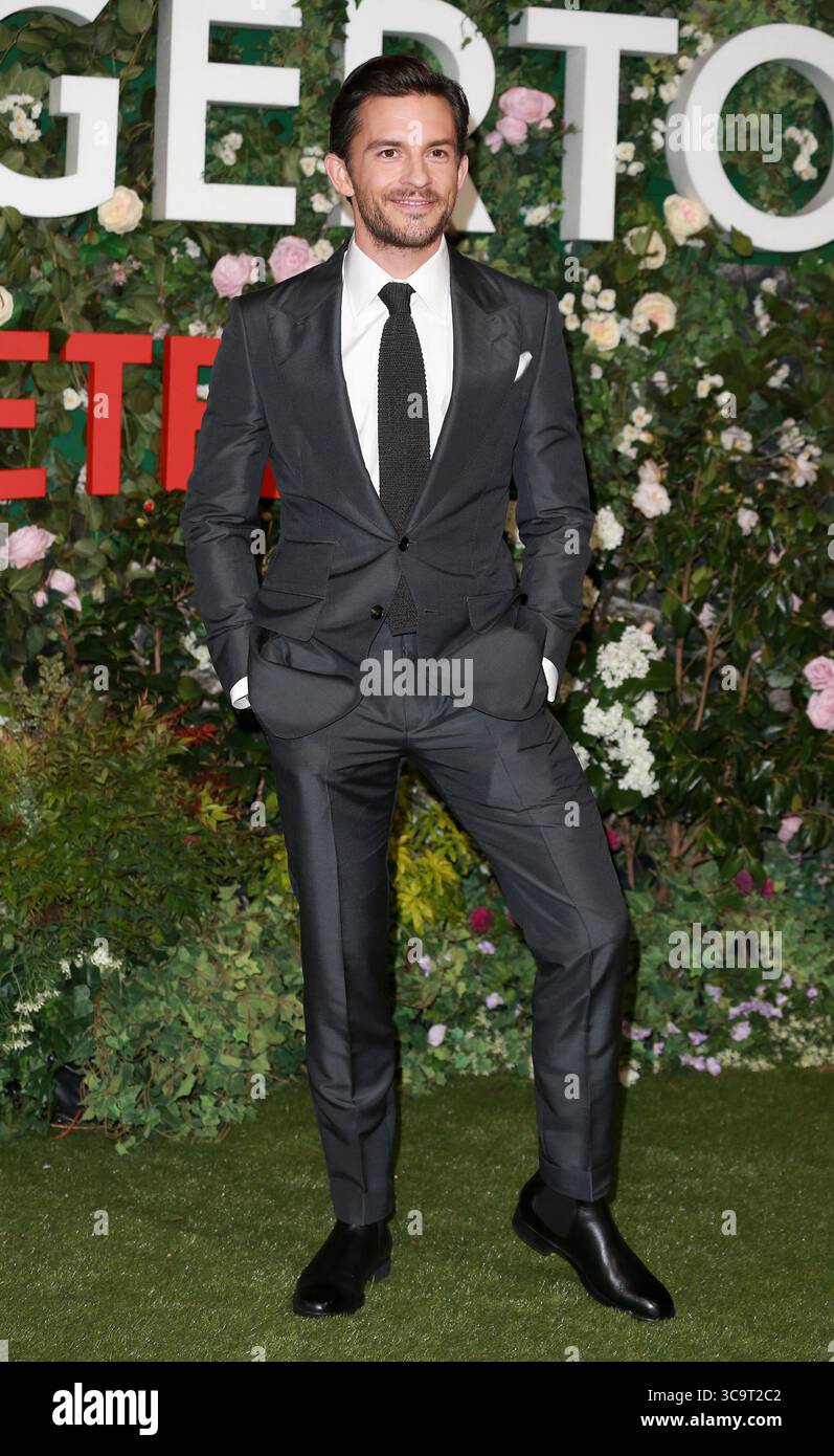 22. März 2022, London, Vereinigtes Königreich: Jonathan Bailey nimmt an der Weltpremiere von Bridgerton Staffel 2 im Tate Modern in London Teil. (Credit Image: © Fred Duval/SOPA Images via ZUMA Press Wire) Stockfoto