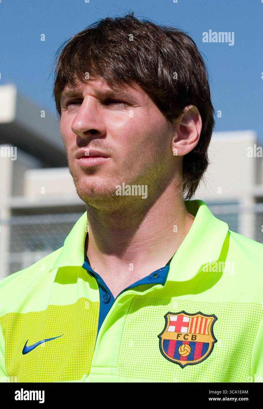 8. Juni 2023, Los Angeles, Kalifornien, USA: Lionel Messi wird nach seinem Vertrag bei der französischen PSG zu Inter Miami. DATEIFOTO: Donnerstag, 30. Juli 2009. Der European Soccer Champions FC Barcelona hat sich Nike Soccer und der LA84 Foundation angeschlossen, um im Montalban Theatre in Hollywood, Kalifornien, einen Dachgarten zu widmen. Lionel Messi. JAVIER ROJAS/PI (Foto: © Prensa Internacional Via ZUMA Press Wire) Stockfoto