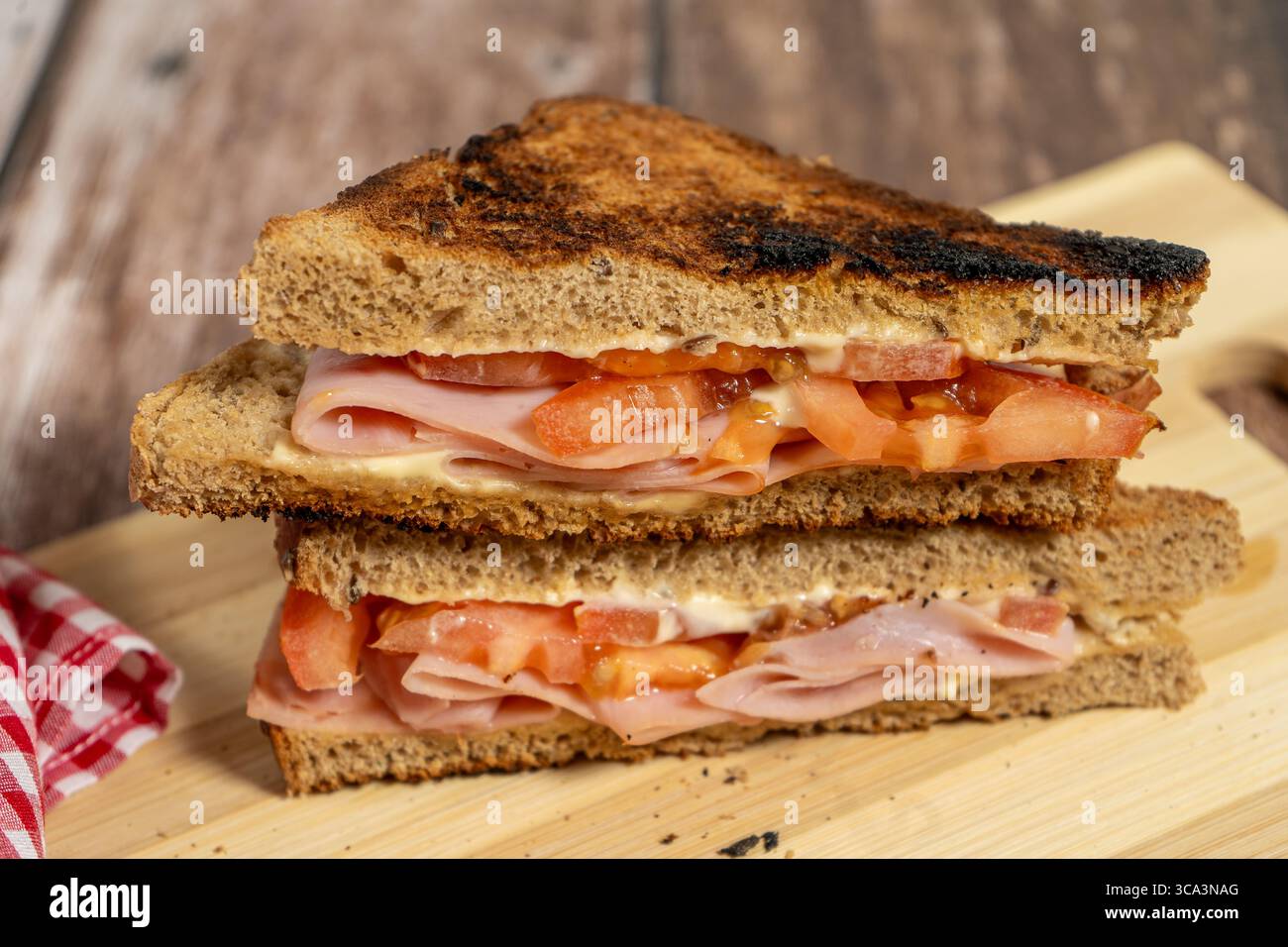 Klares und direktes Bild bei frischen, unverarbeiteten Lebensmitteln. Stockfoto