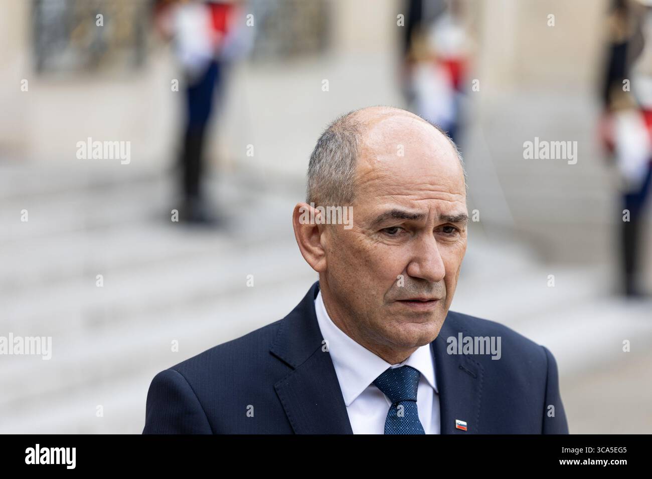 April 2021, Paris, Ile-de-France (Region, Frankreich: Arbeitsessen zwischen dem Präsidenten der Republik, Herrn Emmanuel MACRON, und dem Premierminister der Republik Slowenien, Herrn Janez JANSA, am Donnerstag, den 29. April 2021 (Foto: © Sadak Souici/ZUMA Press Wire) Stockfoto