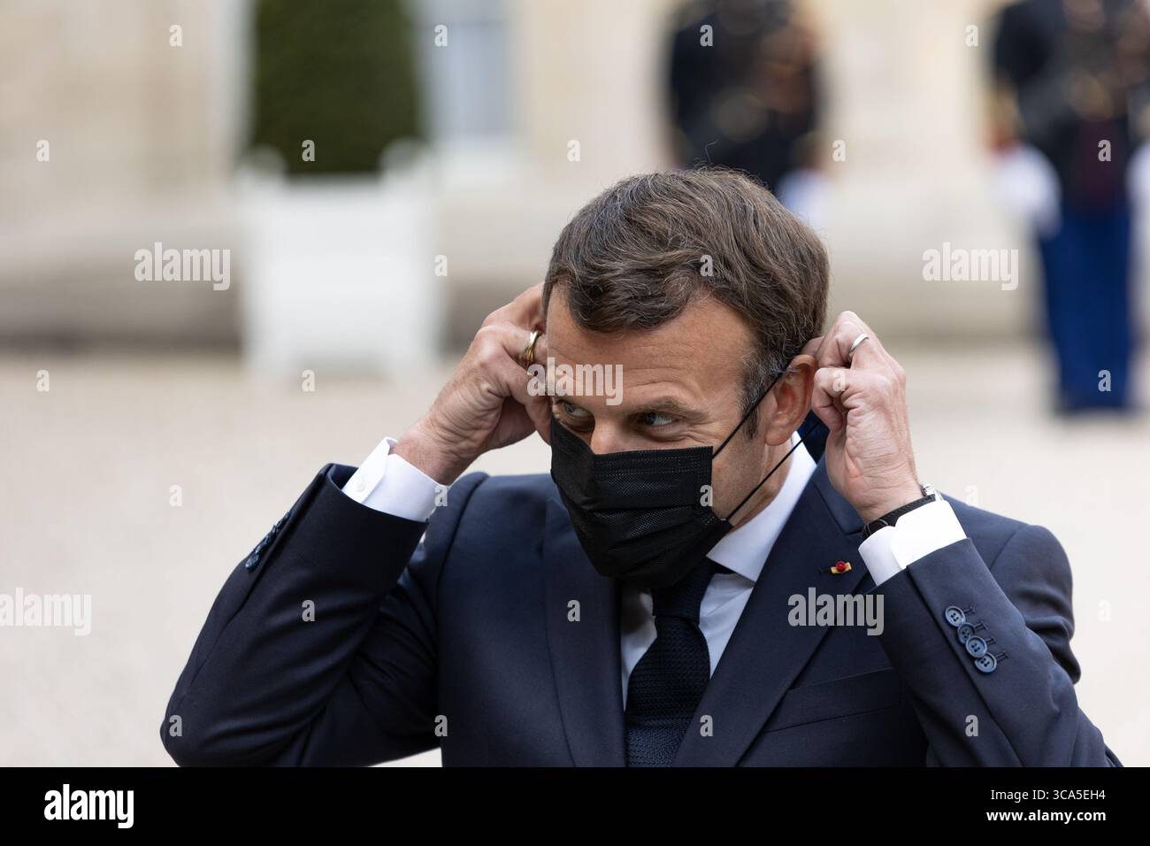 April 2021, Paris, Ile-de-France (Region, Frankreich: Arbeitsessen zwischen dem Präsidenten der Republik, Herrn Emmanuel MACRON, und dem Premierminister der Republik Slowenien, Herrn Janez JANSA, am Donnerstag, den 29. April 2021 (Foto: © Sadak Souici/ZUMA Press Wire) Stockfoto