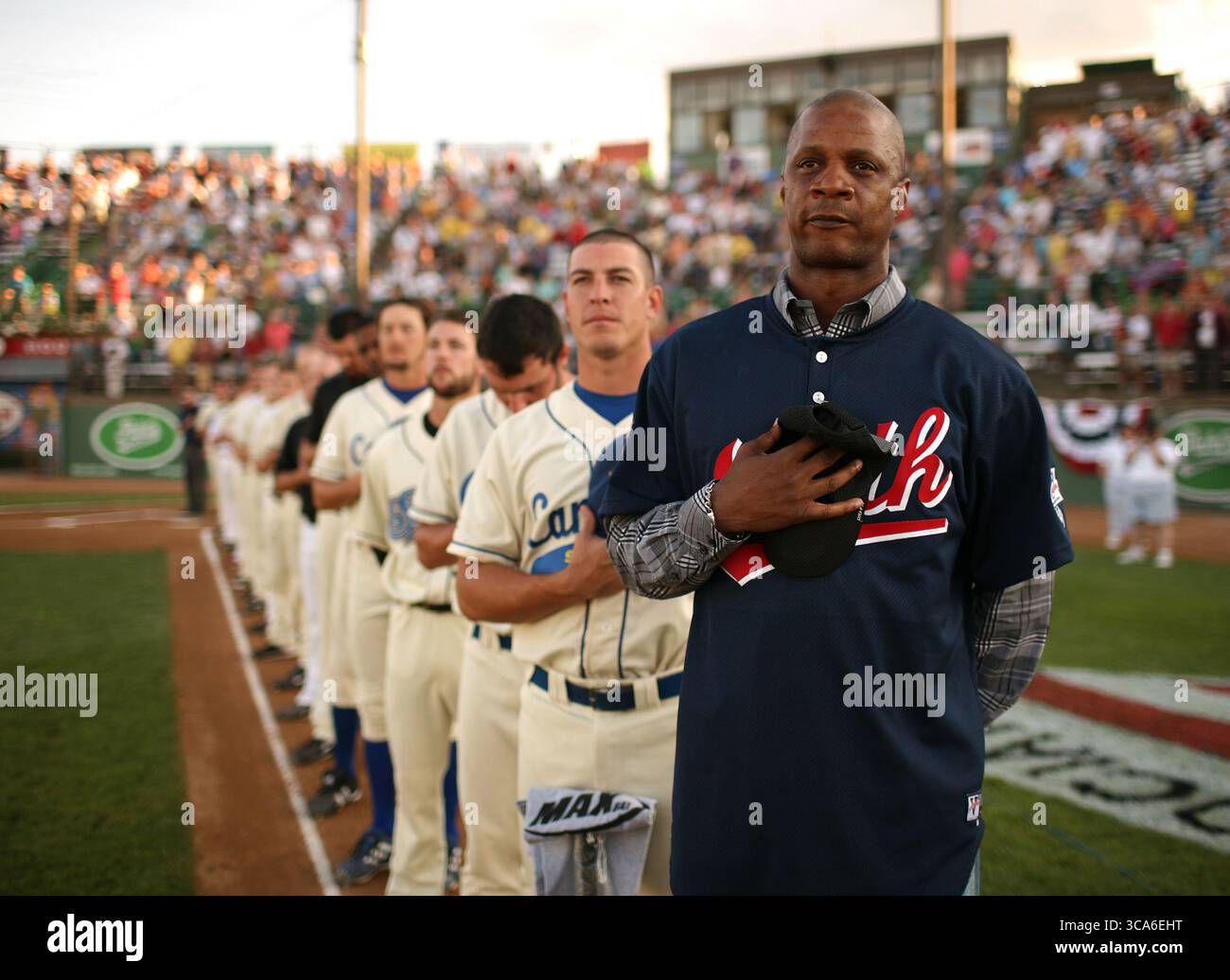 9. August 2023, St. Paul, MN, USA: Darryl Strawberry wurde 2008 vor dem American Association All-Star Game in St. Paul, Minnesota geehrt. (Bild: © Jeff Wheeler/Minneapolis Star Tribune via ZUMA Press Wire) Stockfoto