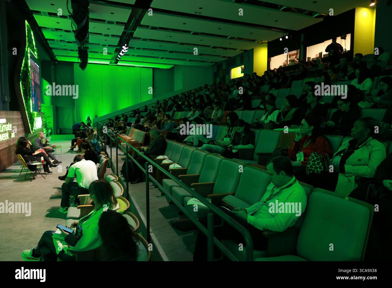 Sao Paulo, Sao Paulo, Brasilien. August 2025. Sao Paulo (SP), 08/06/2025 Ã¢â‚¬' Climate Week/Cubo/SP: Sao Paulo Climate Week 2025, die Veranstaltung findet vom 4. Bis 8. August statt. Unibanco und Cubo Itau halten sie zum zweiten Mal im Hauptquartier von Cubo Itau in Vila Olimpia in Sao Paulo ab, diesen Mittwoch, den 6. August 2025. (Foto: Leco Viana/Thenews2/Zumapress) (Foto: © Leco Viana/TheNEWS2 via ZUMA Press Wire) NUR REDAKTIONELLE VERWENDUNG! Nicht für kommerzielle ZWECKE! Stockfoto