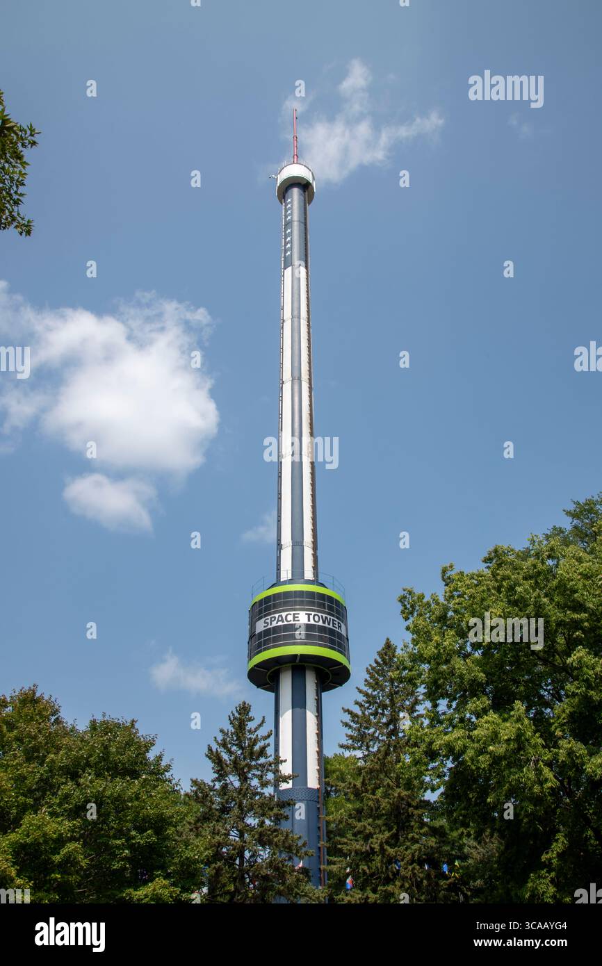 Falcon Heights, Minnesota. Minnesota State Fair. Mit einer Höhe von 330 Metern ist der Space Tower eine berühmte Sehenswürdigkeit und ein Wahrzeichen und einer der letzten großen Machwerke Stockfoto