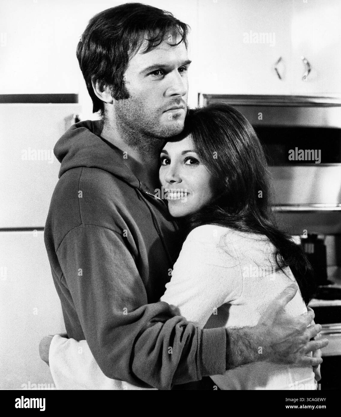 7. Dezember 2022: Charles Grodin, Marlo Thomas, am Set des Films, „Diebe“, Paramount Pictures, 1977 (Foto: © JT Vintage/Glasshouse Via ZUMA Press Wire) Stockfoto
