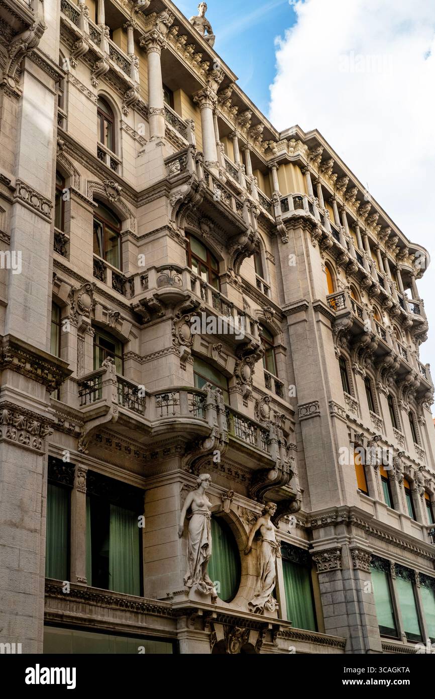 Casa Terni Smolars Liberty Style Architektur in Triest, Italien, Stockfoto