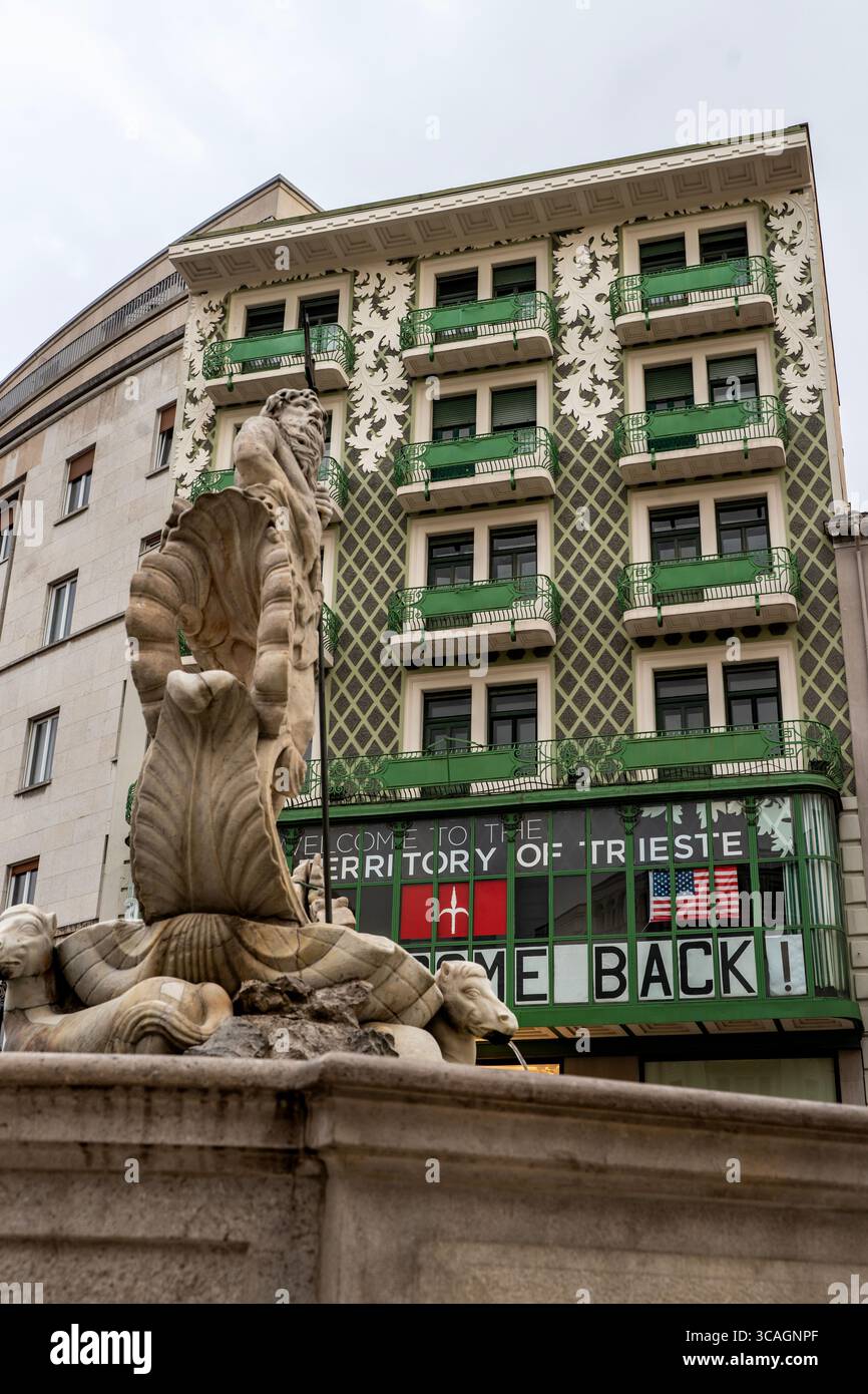 Art Nouveau Bartoli Haus in Triest, Italien. Stockfoto