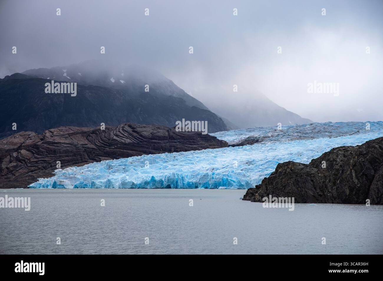 Eisbildung auf dem Gray Gletscher am Lago Gray Lake im Torres del Paine Nationalpark, Torres del Paine, Magallanes y de la Antartica Chilena, Patagon Stockfoto