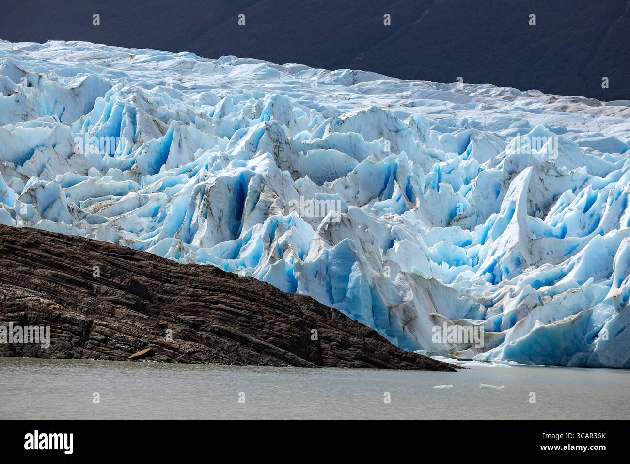 Eisbildung auf dem Gray Gletscher am Lago Gray Lake im Torres del Paine Nationalpark, Torres del Paine, Magallanes y de la Antartica Chilena, Patagon Stockfoto