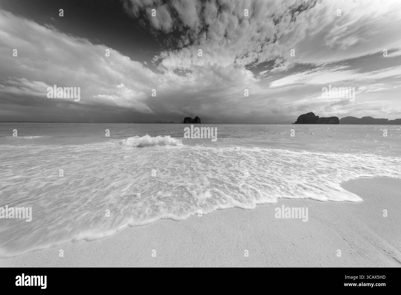 Am Strand der Insel Koh Ngai, Andamanensee, Provinz Satun, Südthailand, Thailand, Asien Stockfoto