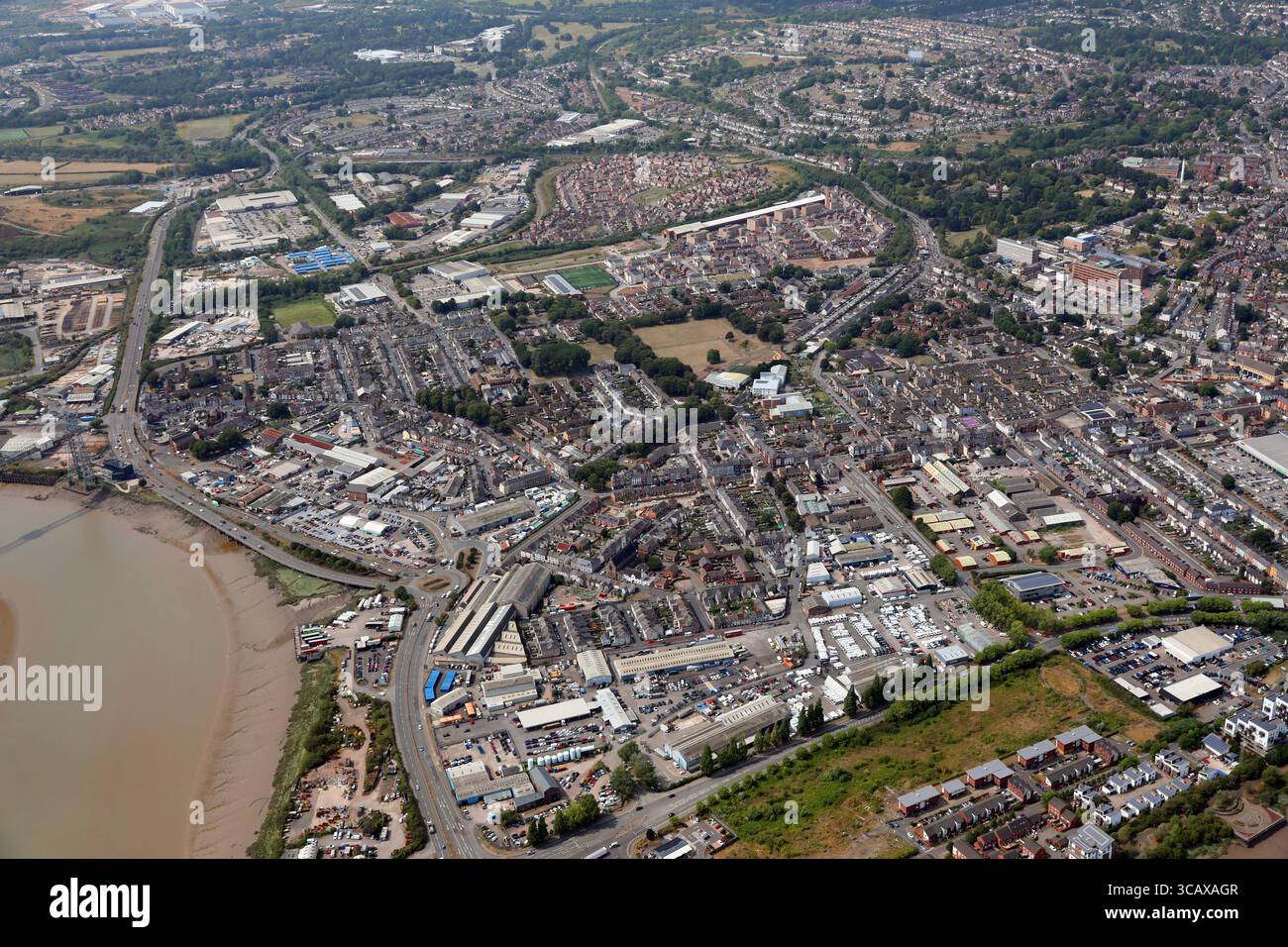 Luftaufnahme des Stadtzentrums von Newport, South Wales Stockfoto