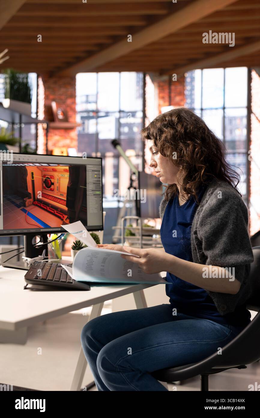 Der Spieleentwickler erstellt eine Mars-basierte virtuelle Station mit KI-generierten Tools. Futuristisches Programm verarbeitet Daten mit Deep Learning und Automatisierung, um Design und Entwicklung von Spielen zu optimieren. Stockfoto