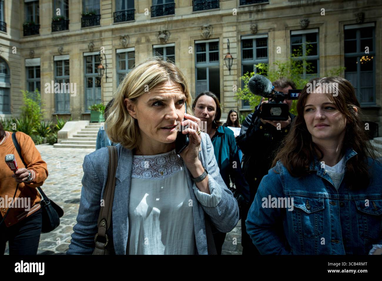 11. Juni 2019 – Paris, Frankreich – Delphine Smagghe Vice President Einkauf bei McDonalds. Brune Poirson, Staatssekretär für Ökologisches und Solidaritaet des Übergangs, empfängt die wichtigsten Führer der Fastfood-Ketten in Frankreich für die Entsorgung ihrer Abfälle. (Bild: © Sadak Souici/ZUMA Press Wire) Stockfoto