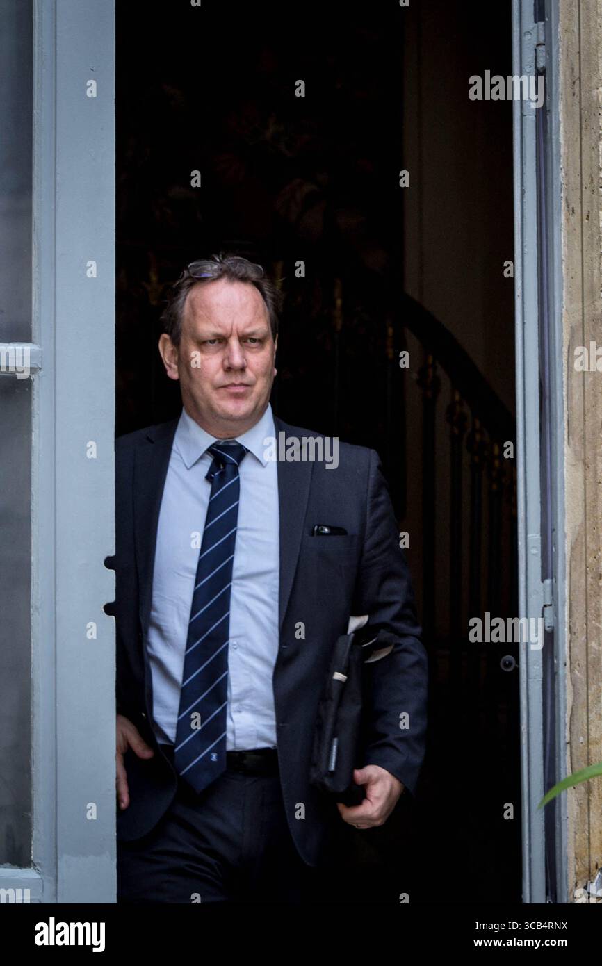 11. Juni 2019 – Paris, Frankreich – Jean-Francois Cure General Manager von Bread Apple. Brune Poirson, Staatssekretär für Ökologisches und Solidaritaet des Übergangs, empfängt die wichtigsten Führer der Fastfood-Ketten in Frankreich für die Entsorgung ihrer Abfälle. (Bild: © Sadak Souici/ZUMA Press Wire) Stockfoto