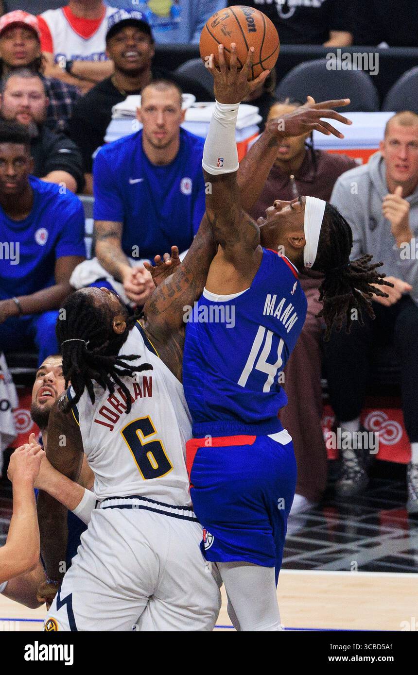 27. November 2023, Los Angeles, Kalifornien, USA: Der Los Angeles Clippers während ihres NBA-Spiels gegen die Denvere Nuggets am Montag, den 27. November 2023, in der Crypto.com Arena in Los Angeles, Kalifornien. JAVIER ROJAS/PI (Foto: © PI via ZUMA Press Wire) Stockfoto