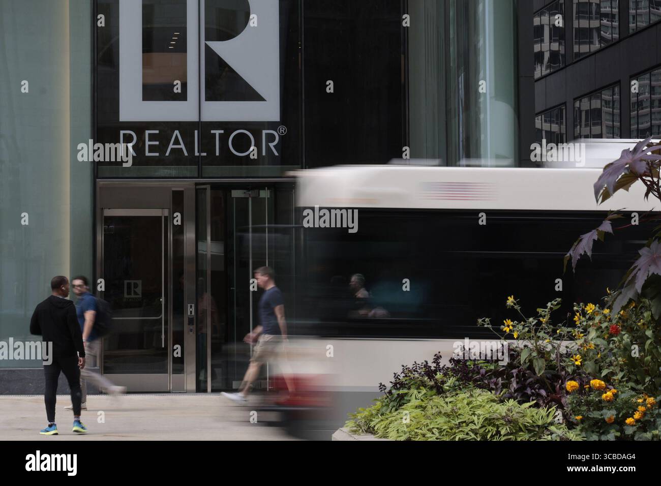 9. Januar 2024: Gebäude der National Association of Realtors an der Michigan Avenue in Chicago am 20. September 2023. (Bild: © Antonio Perez/Chicago Tribune via ZUMA Press Wire) Stockfoto