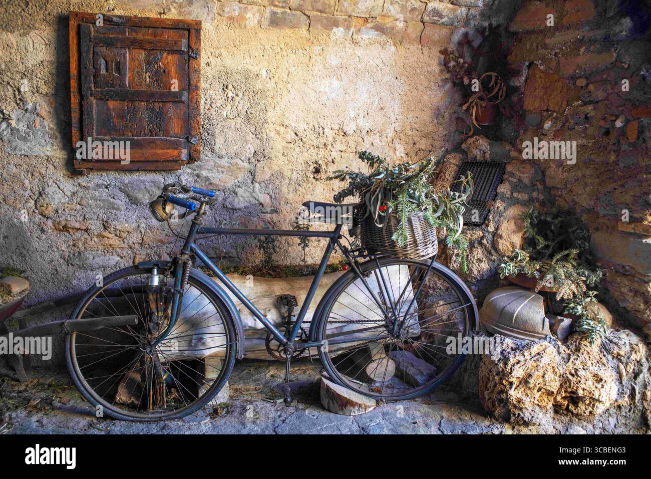 6. Februar 2022, Barcelona, Spanien: Historisches Zentrum der Mura in der Region Bages, Provinz Barcelona, Katalonien, Spanien. Naturpark Sant LlorenÃ del Munt i l'Obac Provinz Barcelona Katalonien Spanien (Foto: © Sergi Reboredo/ZUMA Press Wire) Stockfoto