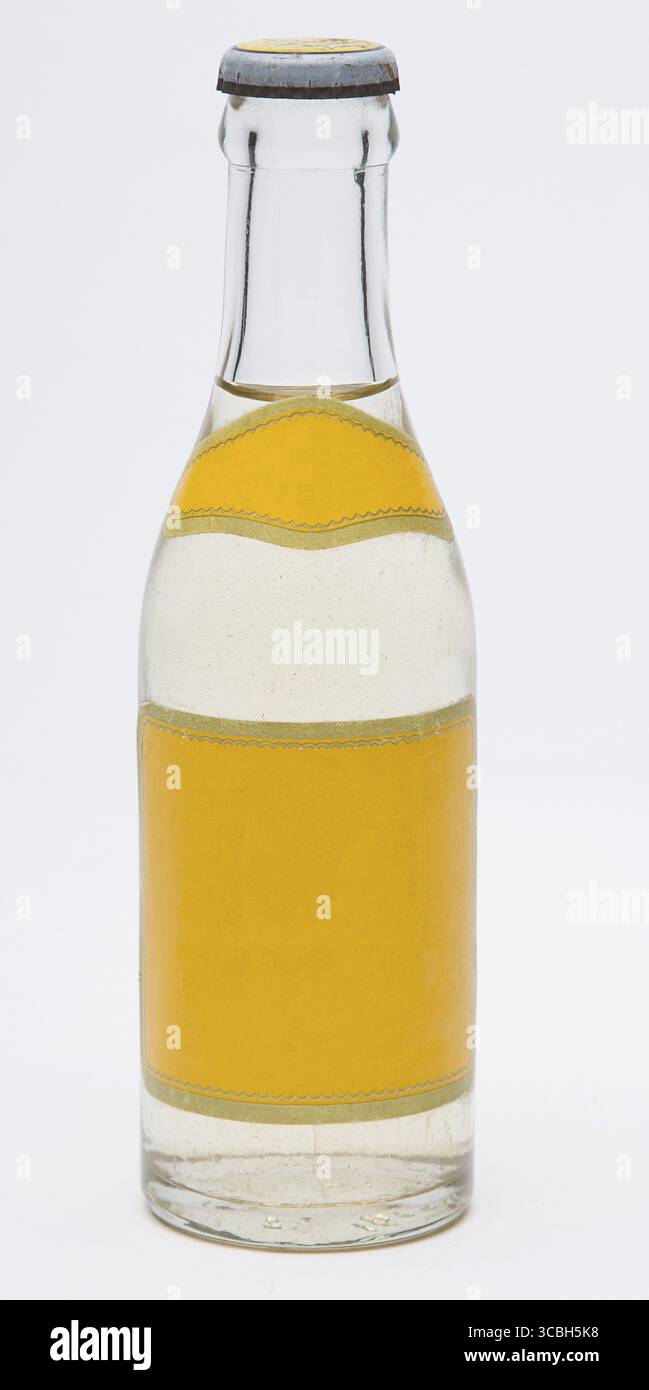 Alte Schule klare alkoholfreie Flasche Stockfoto
