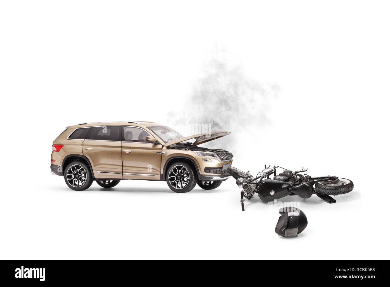 Straßenunfall, Auto- und Motorradkollision isoliert auf weißem Hintergrund Stockfoto