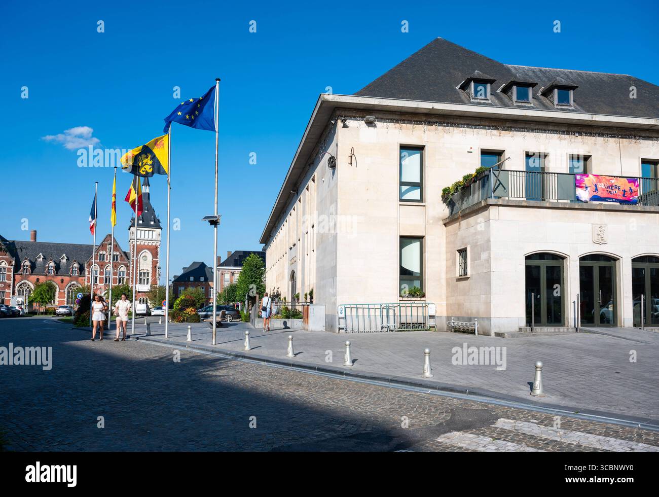 Hotel de Ville oder Rathaus am Grand Place oder Marktplatz von Nivelles, Brabant Wallon, Belgien 13. Juli 2025 Stockfoto