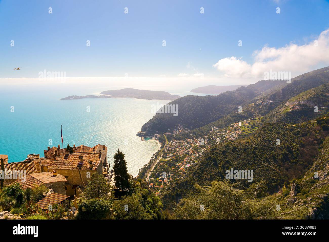 Blick auf die Küste vom Gipfel des Berges Stockfoto