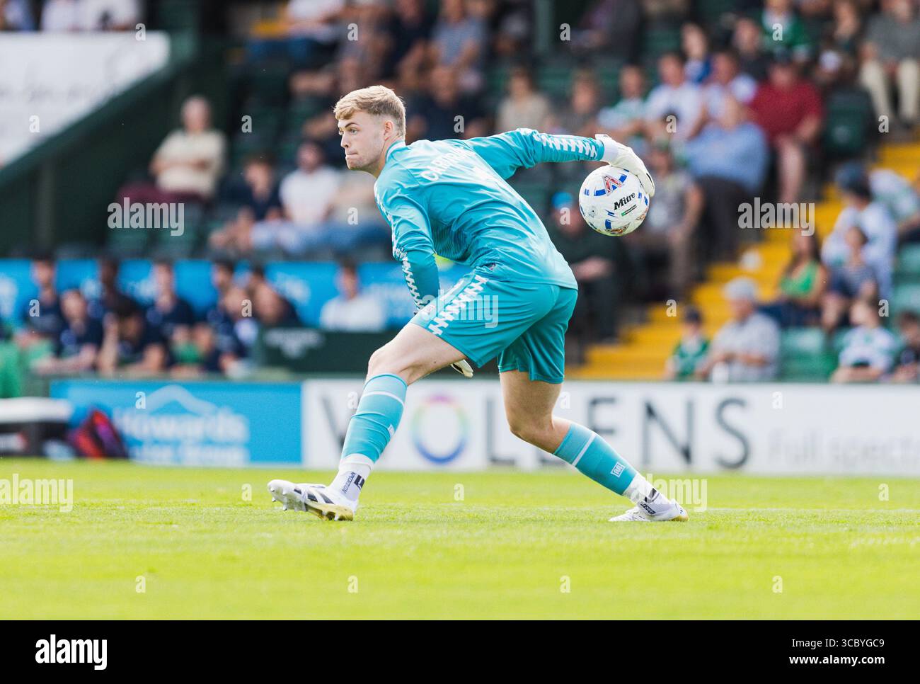 Harvey Cartwright von Hartlepool United spielt das Spiel der Enterprise National League zwischen Yeovil Town und Hartlepool United im Huish Park Stadium, Yeovil Picture von Martin Edwards/Alamy Live News 07880 707878 Stockfoto
