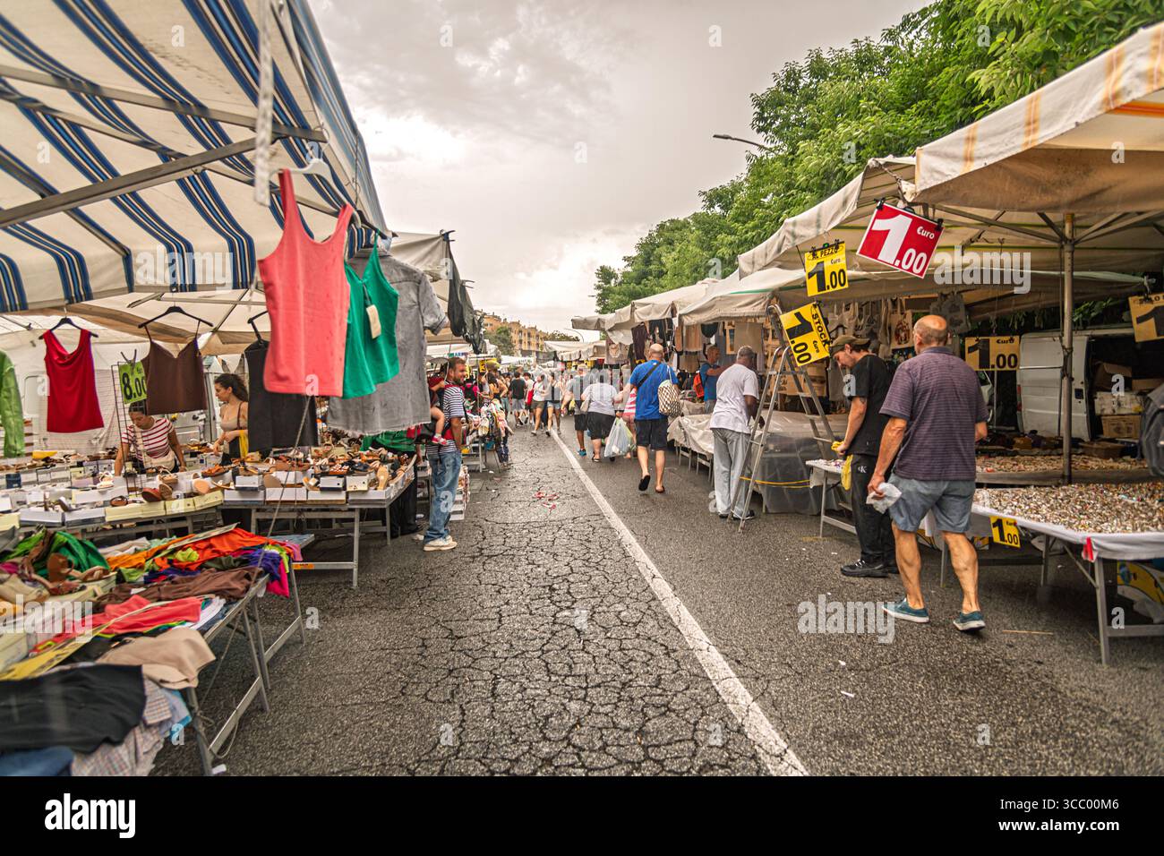Porta Portese Flohmarkt, Rom, Italien Stockfoto