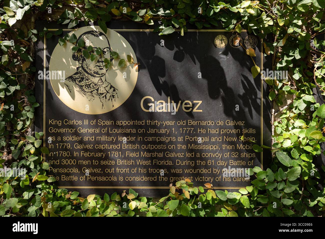 Gedenktafel zu Ehren des spanischen Generals Bernardo de Gálvez für die Eroberung Pensacolas im Jahre 1781 während des Amerikanischen Unabhängigkeitskrieges. Stockfoto