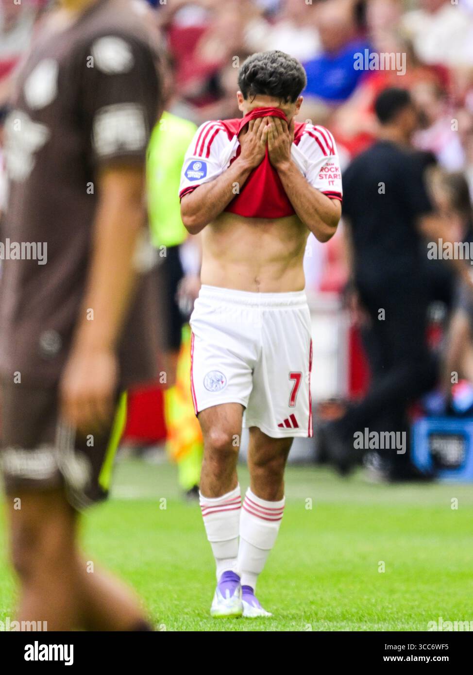 AMSTERDAM - Raul Moro of Ajax während des niederländischen Eredivisie-Spiels zwischen Ajax Amsterdam und Telstar in der Johan Cruijff Arena am 10. August 2025 in Amsterdam. ANP OLAF KRAAK Stockfoto