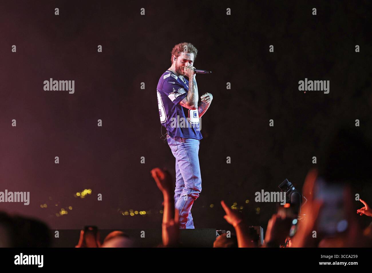 Der amerikanische Rapper Post Malone tritt beim Sziget Festival 2025 in Budapest auf Stockfoto