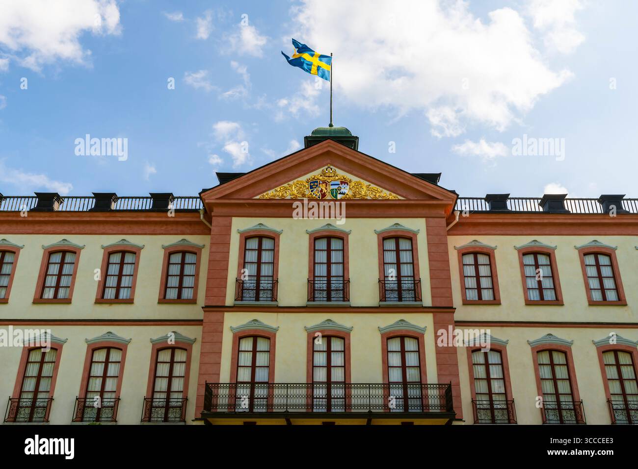 Schloss Tullgarn, Stockholmer County, Schweden. Die Burg wurde in den 1720er Jahren gebaut (der Architekt Carl Hårleman wurde in Tullgarn beauftragt), aber die Besetzung Stockfoto