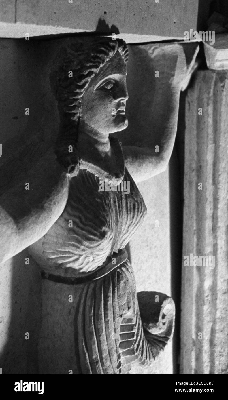 Das Traziergrab Sveshtari befindet sich im Nordosten Bulgariens, der Region Razgrad, der Gemeinde Isperih, 2,5 km südwestlich des Dorfes Sveshtari. Stockfoto