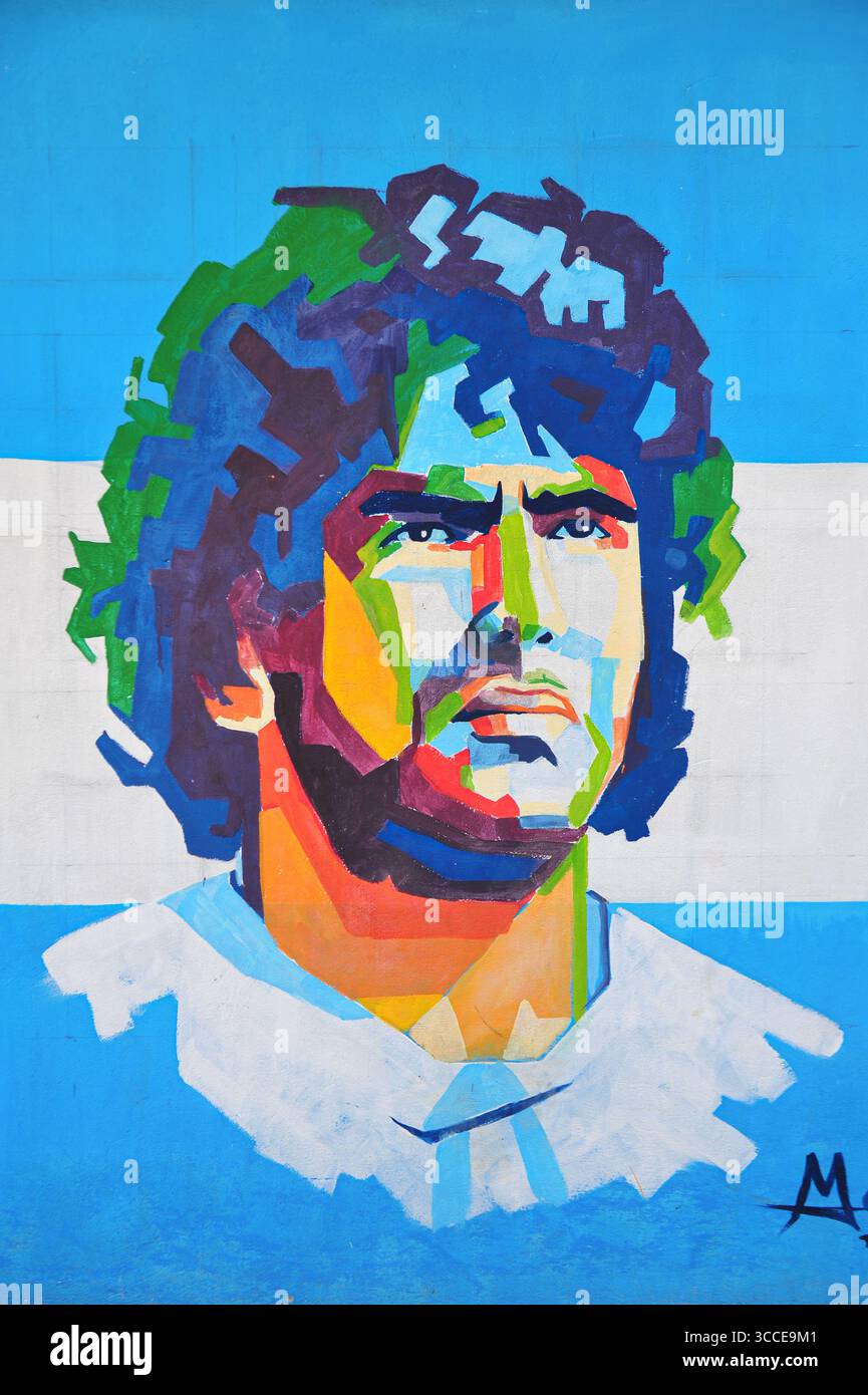 8. Dezember 2022, Sylhet, Bangladesch: 8. Dezember 2022 Sylhet-Bangladesch: Bemalte Graffiti von DIEGO MARADONA von der ehemaligen argentinischen Fußballmannschaft in der Straße von Sylhet von Bangladesch. Bangladesch, ein solches Land, das nie für eine Fußball-Weltmeisterschaft qualifiziert wurde, aber große Liebe zum Fußball hat und riesige Fans sowohl für Argentinien als auch für Brasilien hat. (Bild: © MD Rafayat Haque Khan/ZUMA Press Wire) Stockfoto