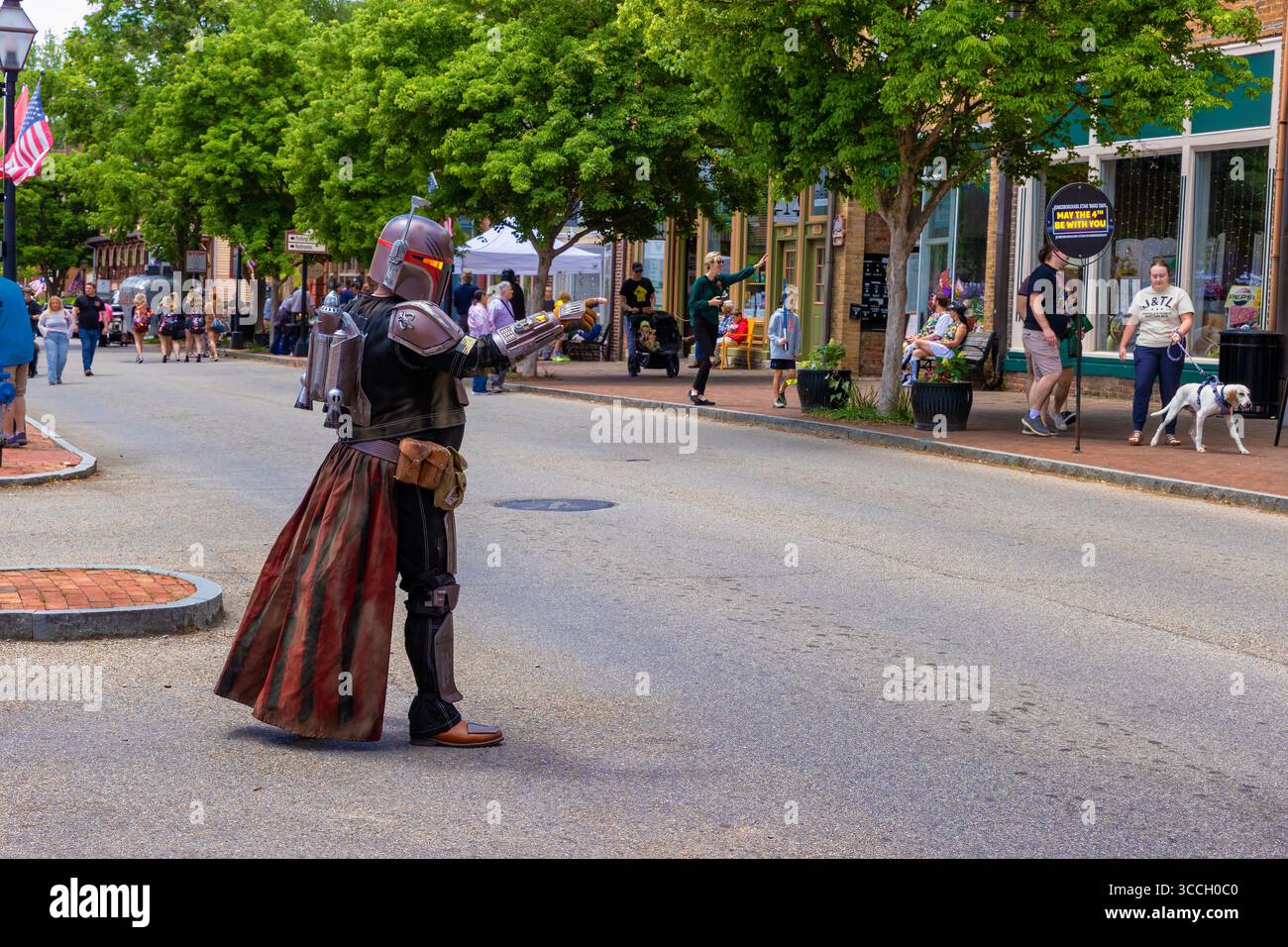 Jonesborough, Tennessee, USA – Mai 4,2025: Die älteste Stadt von Tennessee hatte ein Freiluftevent mit dem Thema Star Wars for Merchants A Stockfoto