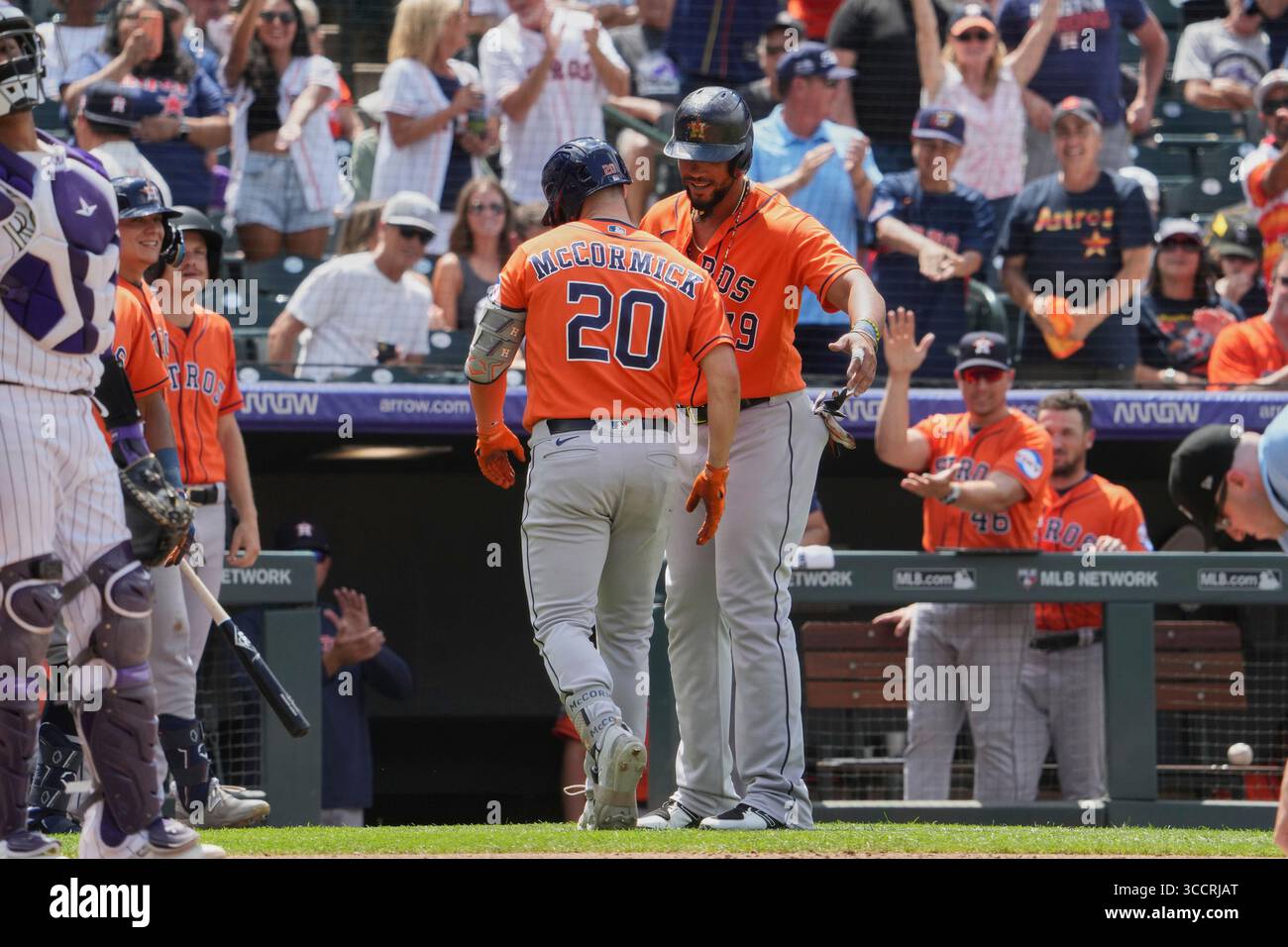 19. Juli 2023 Chas McCormick (6) trifft einen homer während des Spiels mit Houston Astros und Colorado Rockies im Coors Field in Denver Co. David Seelig/Cal Sport Medi (Bild: © David Seelig / Cal Sport Media/CSM via ZUMA Press Wire) Stockfoto