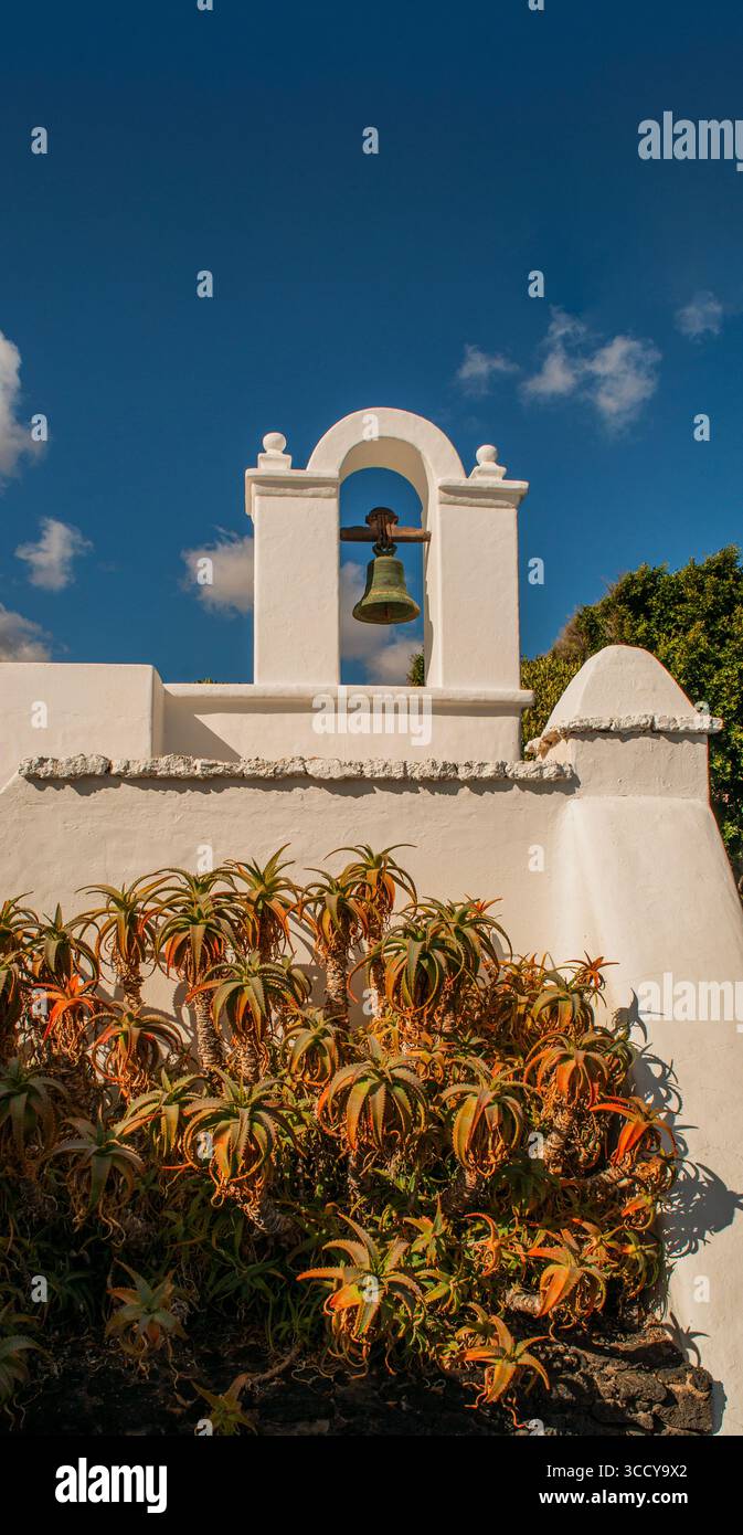 Lanzarote: Blick auf Fundacion Cesar Manrique (Cesar Manrique Foundation) das unverwechselbare Zuhause, das der auf Lanzarote geborene Künstler in Tahiche hatte Stockfoto