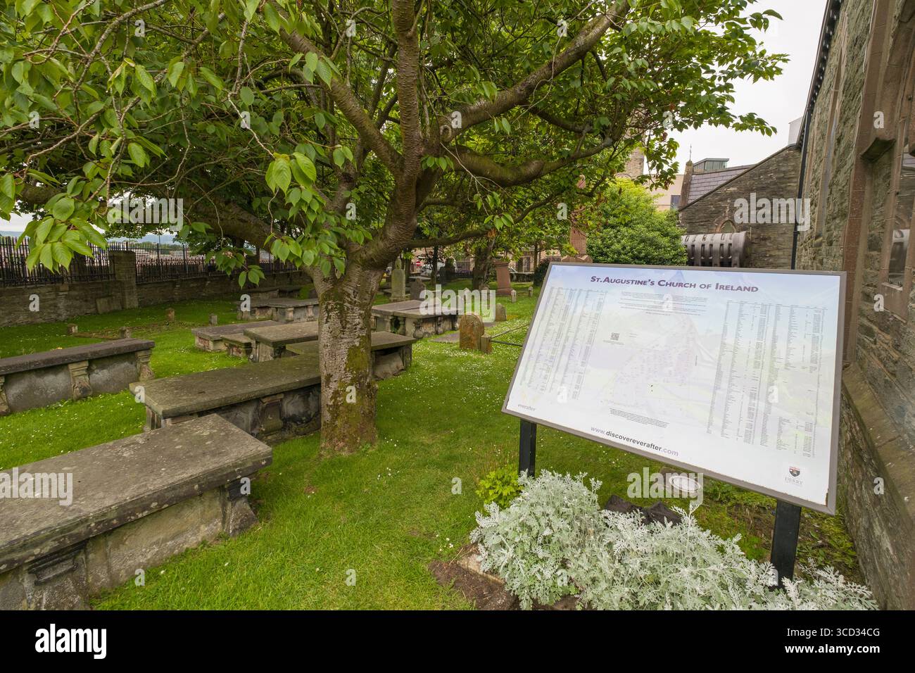 Locator-Karte für Grabstätten auf dem Gelände von Saint Augustine's, Derry, County Londonderry, Nordirland, Vereinigtes Königreich Stockfoto