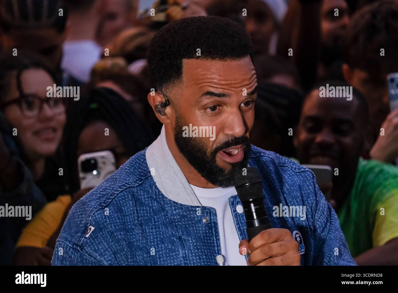 London, Großbritannien. August 2025. Sänger Craig David tritt als Gast der DJ AG in Brixton auf. Der Star von R&B feiert die Veröffentlichung seines neunten Studioalbums, „Commitment“ und den 25. Jahrestag seit seinem ersten. Quelle: Eleventh Photography/Alamy Live News Stockfoto