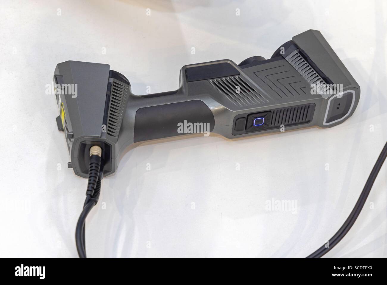 Neues kabelgebundenes tragbares kabelgebundenes Gerät mit 3D-Scannertechnologie Stockfoto